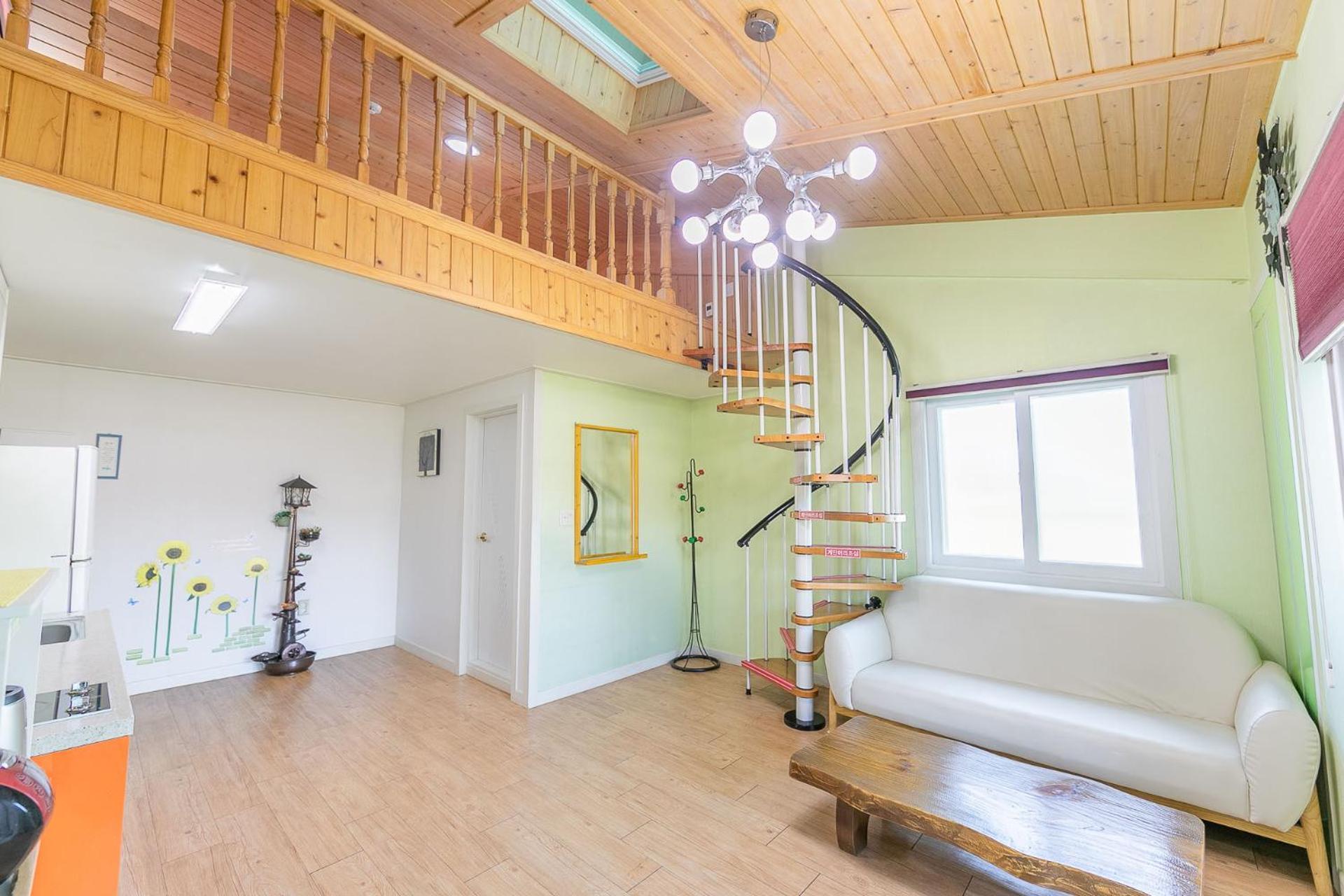 Suncheonbay Reed Field Holiday home *
